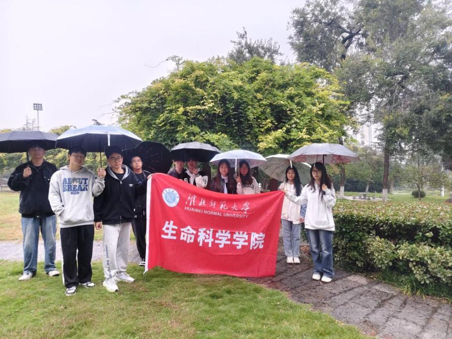 7d7e11344be943e68d540b362cd7ed90.png 7d7e11344be943e68d540b362cd7ed90.png